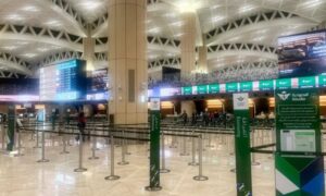 مطار الملك خالد الدولي بالعاصمة السعودية الرياض – 11 تشرين الأول 2026 (فرانس برس)