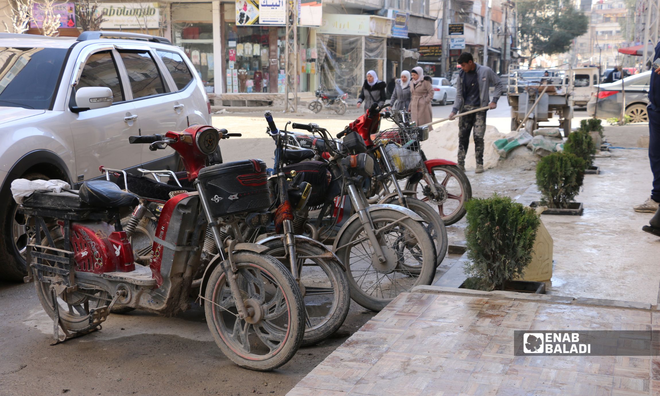 الدراجات النارية في داريا (عنب بلدي)