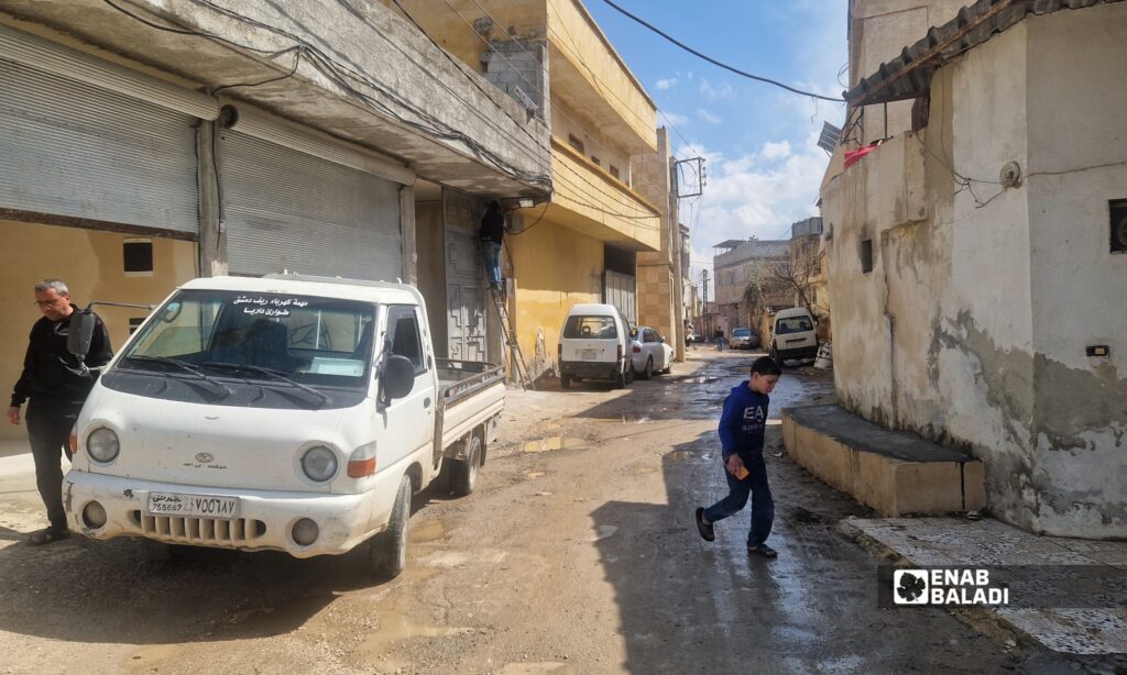 محولة كهرباء متضررة في منطقة المهايني بكفرسوسة بعد احتراقها وتعطل التغذية 
