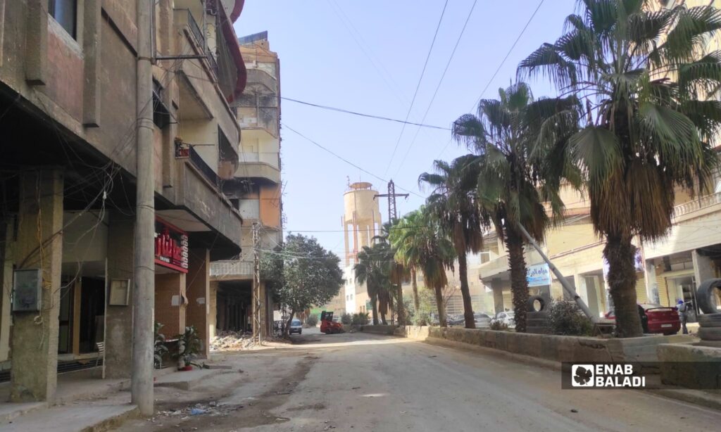 مبانٍ سكنية وتجارية في مدينة داريا