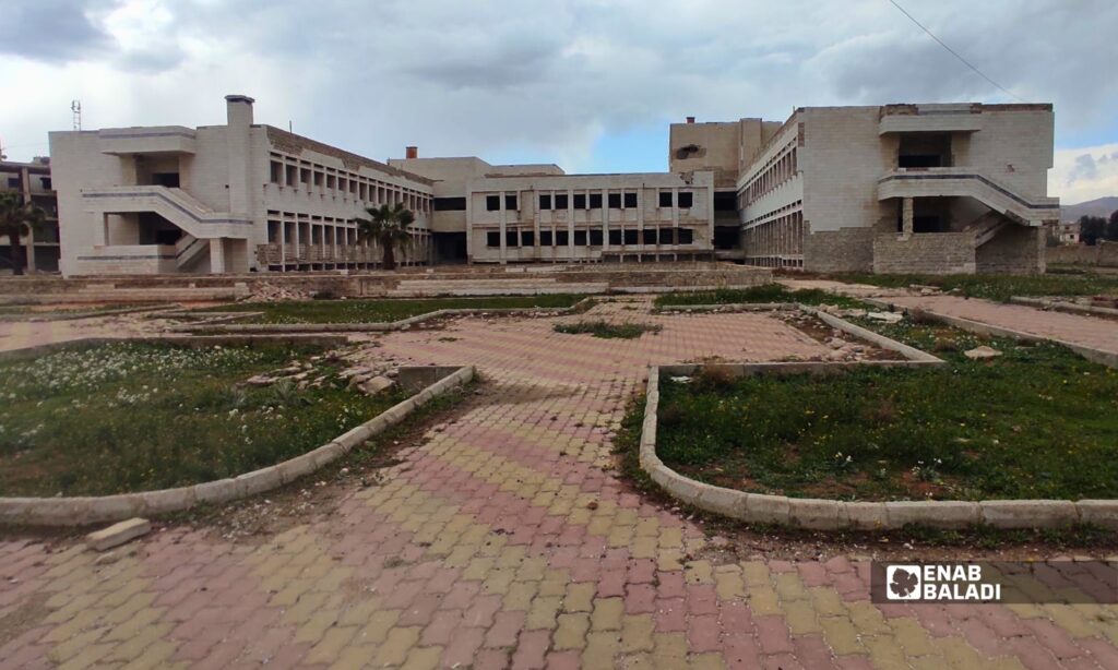 مبنى مستشفى “داريا الوطني” في مدينة داريا 