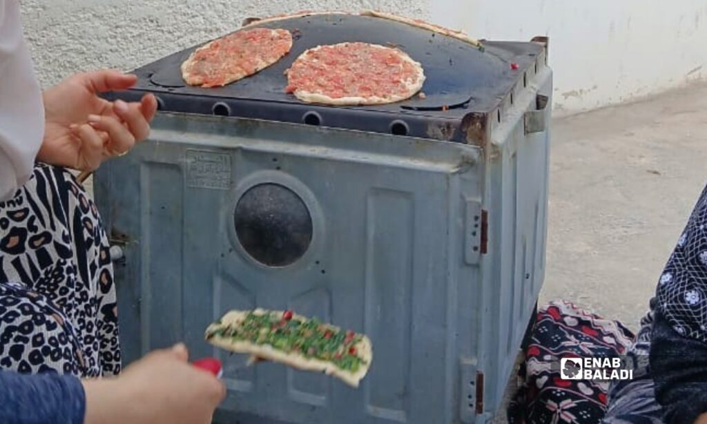 فطاير مخبوزة على الصاج 
