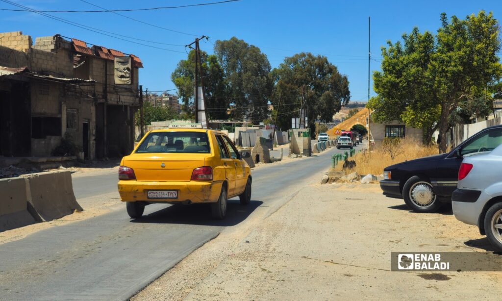 مدخل مدينة داريا من جهة جسر اللوان يشهد حركة مرورية يومية