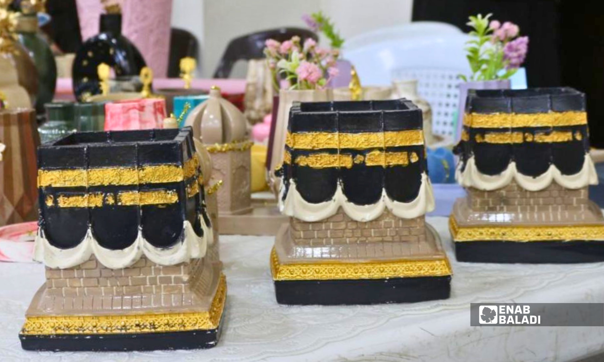 منتجات معروضة خلال بازار نساء شهداء داريا 