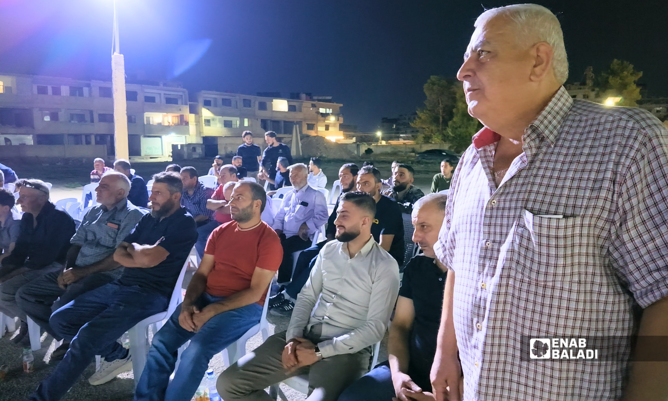 مشاركون في ورشة «بذورنا جذورنا» حول البذار البلدية في داريا