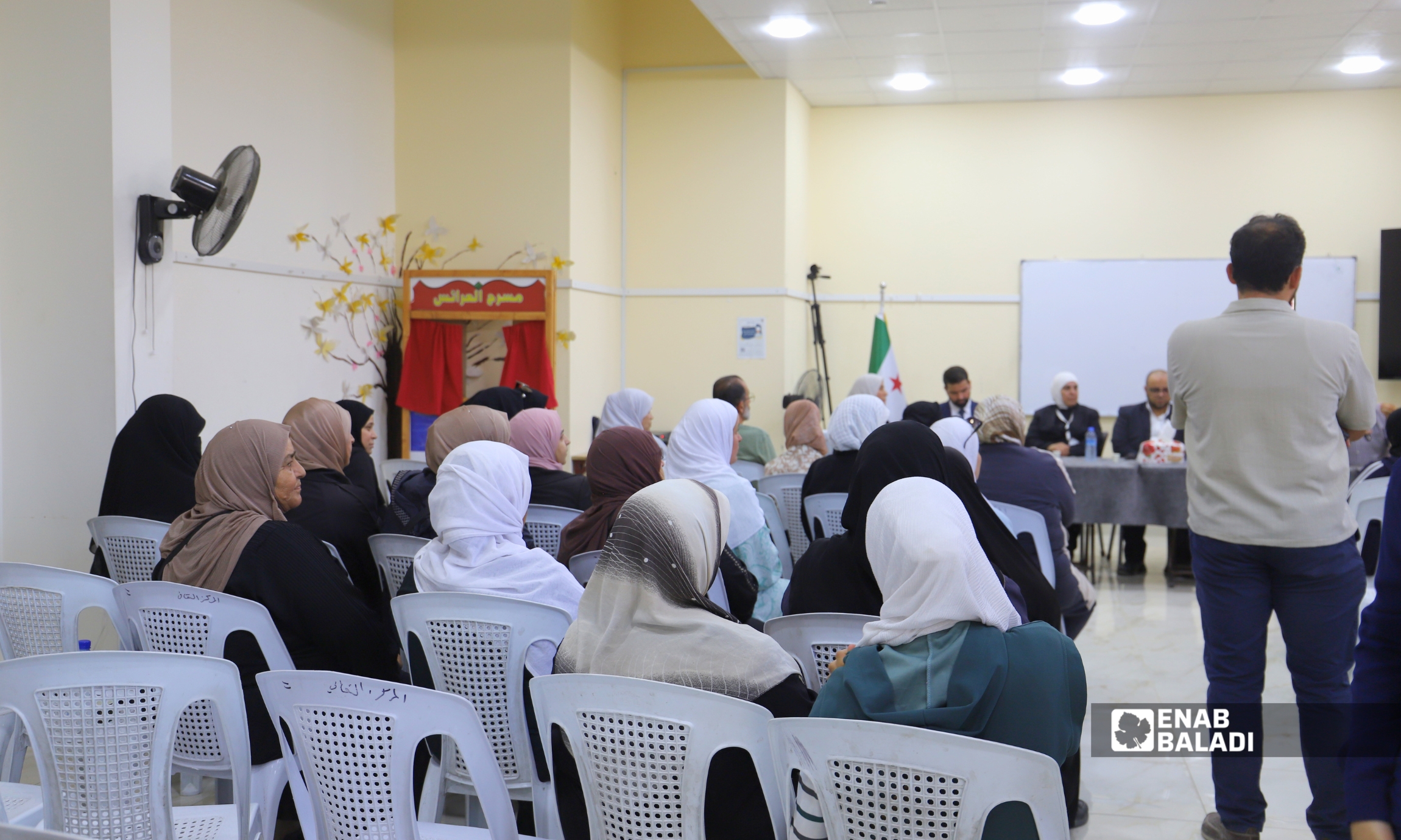 جلسة استماع إلى ناجيات وذوي ضحايا بحضور ممثلين عن الهيئة الوطنية للعدالة الانتقالية في داريا