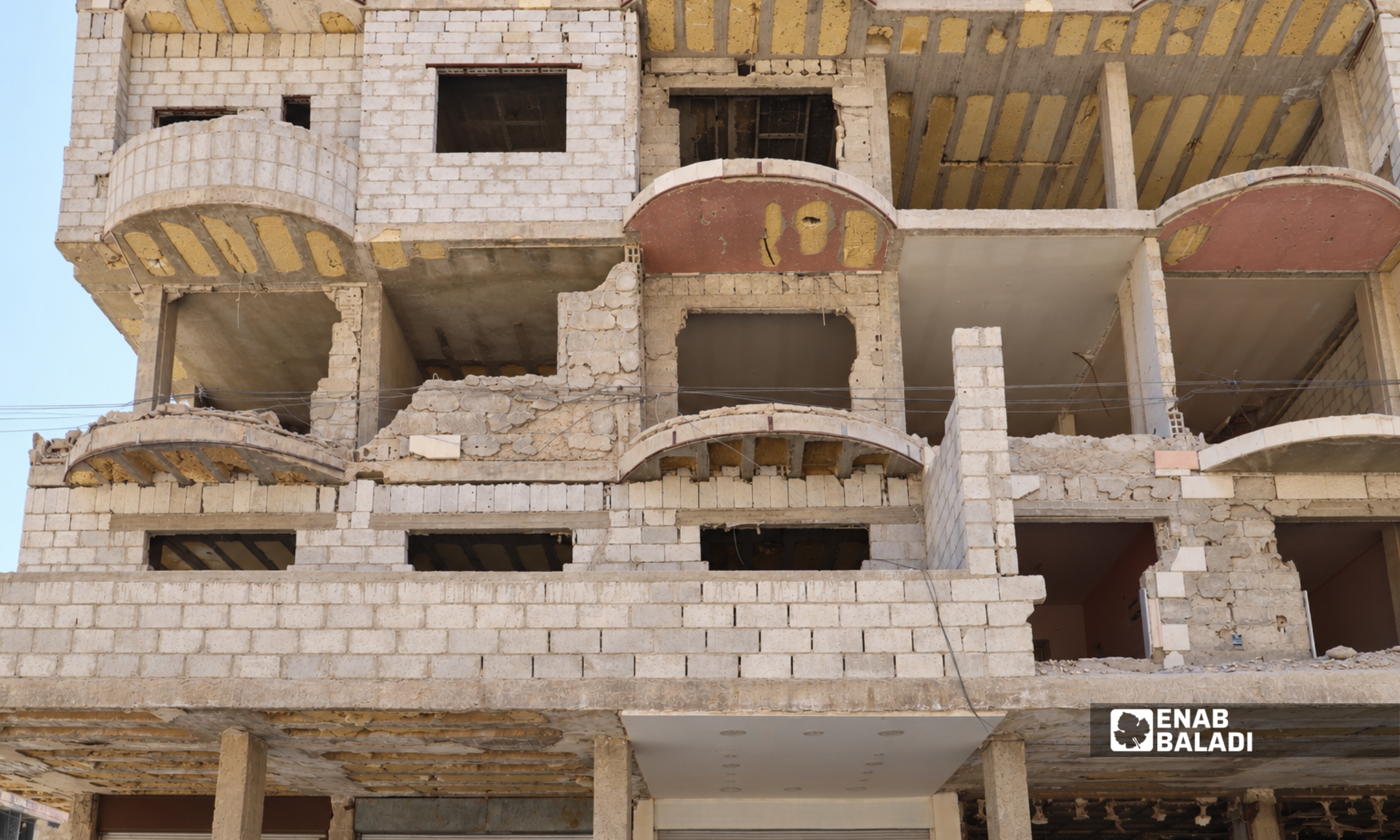 أبنية في منطقة الجمعيات بمدينة داريا 