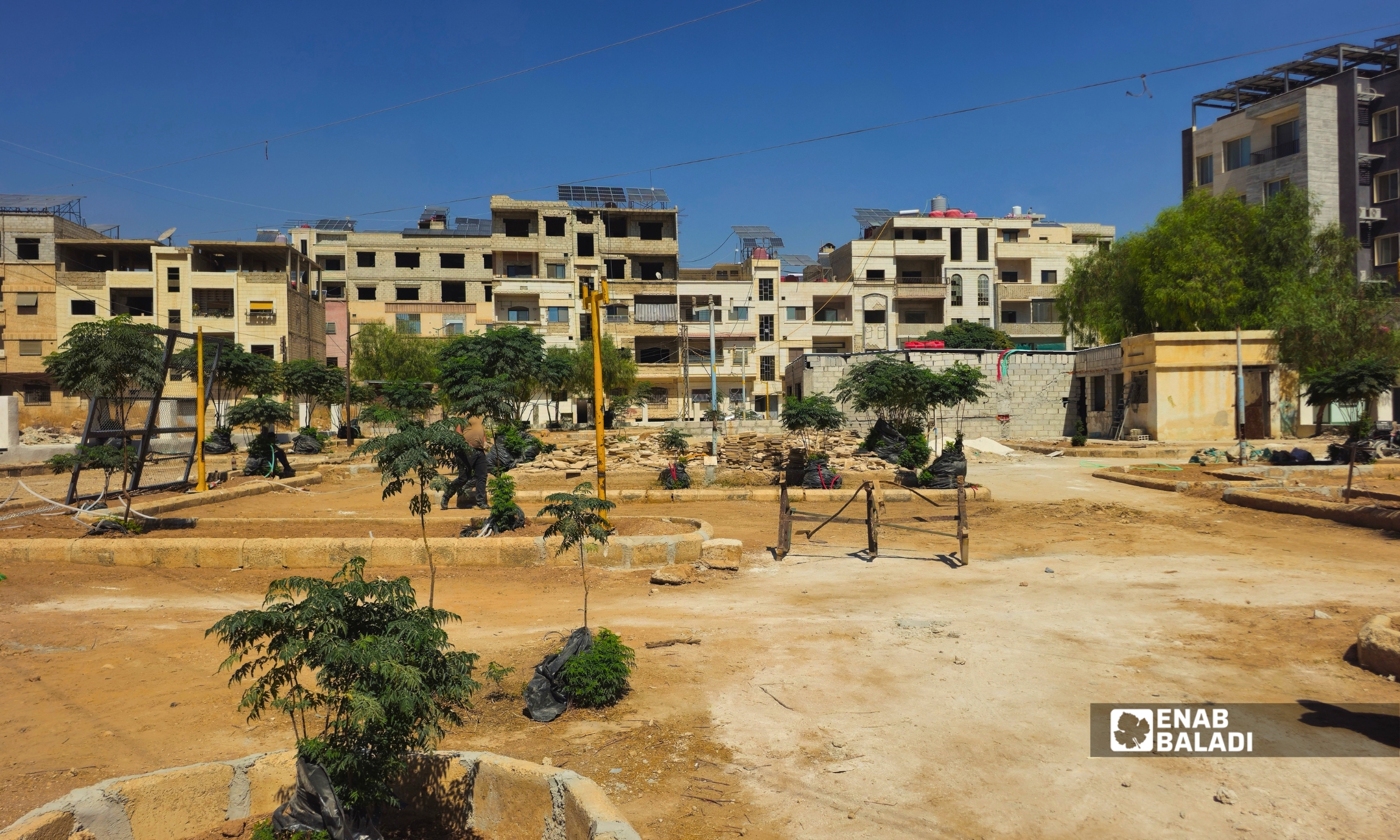 أعمال تأهيل حديقة المحامين في داريا