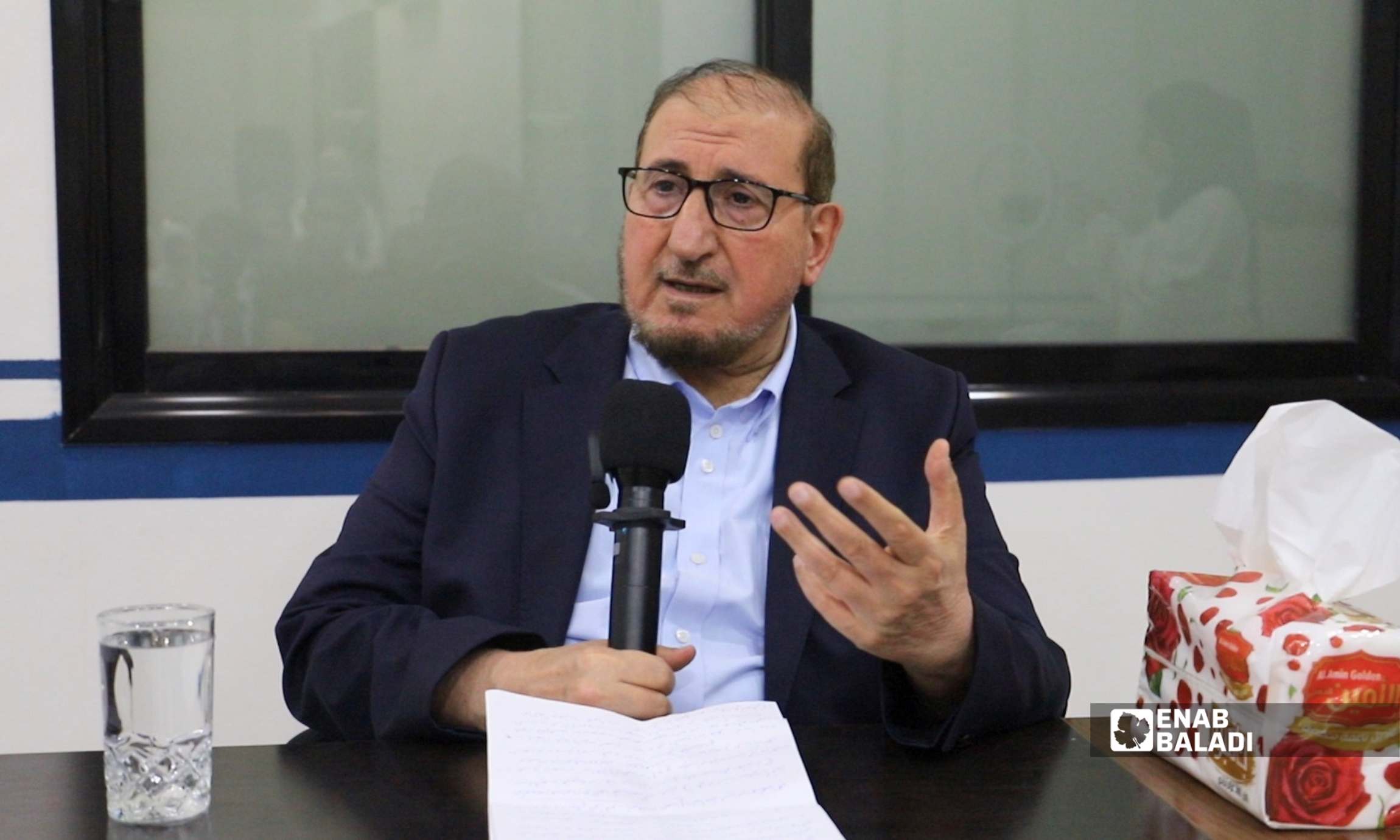 عبد الكريم بكار خلال الجلسة الحوارية حول دور مؤسسات المجتمع المدني في داريا