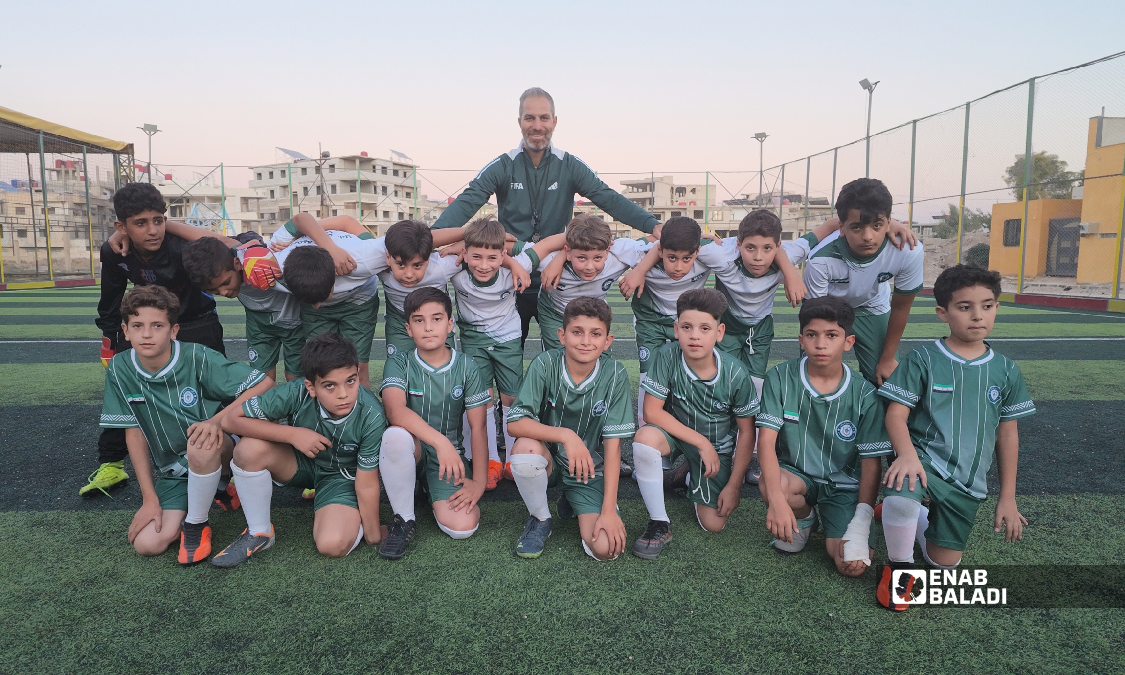 من الأكاديمية إلى الدوري.. نادي داريا يجهز فئاته للمنافسة والملعب ينتظر التمويل