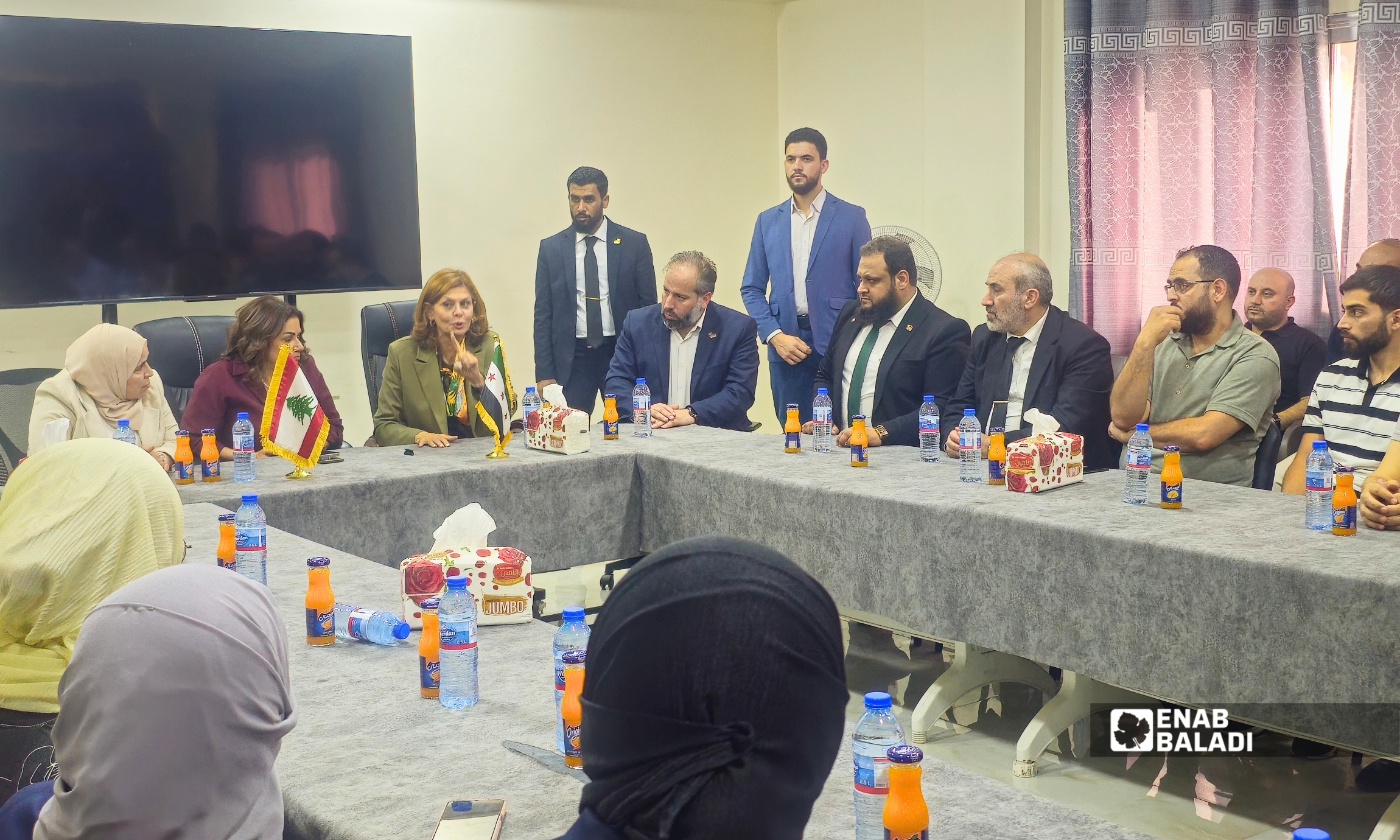 لقاء وزيرتي الشؤون الاجتماعية السورية واللبنانية مع ناجين وناجيات في داريا