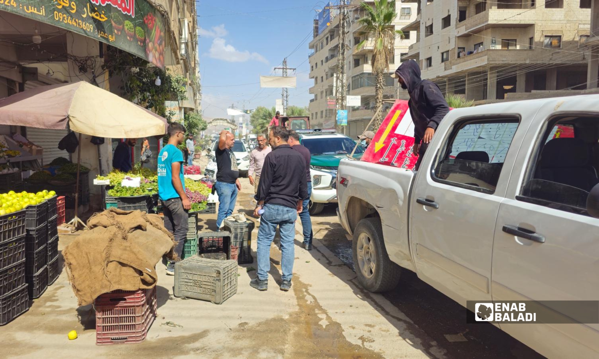 دورية لبلدية داريا لضبط إشغالات الأرصفة أمام المحال التجارية