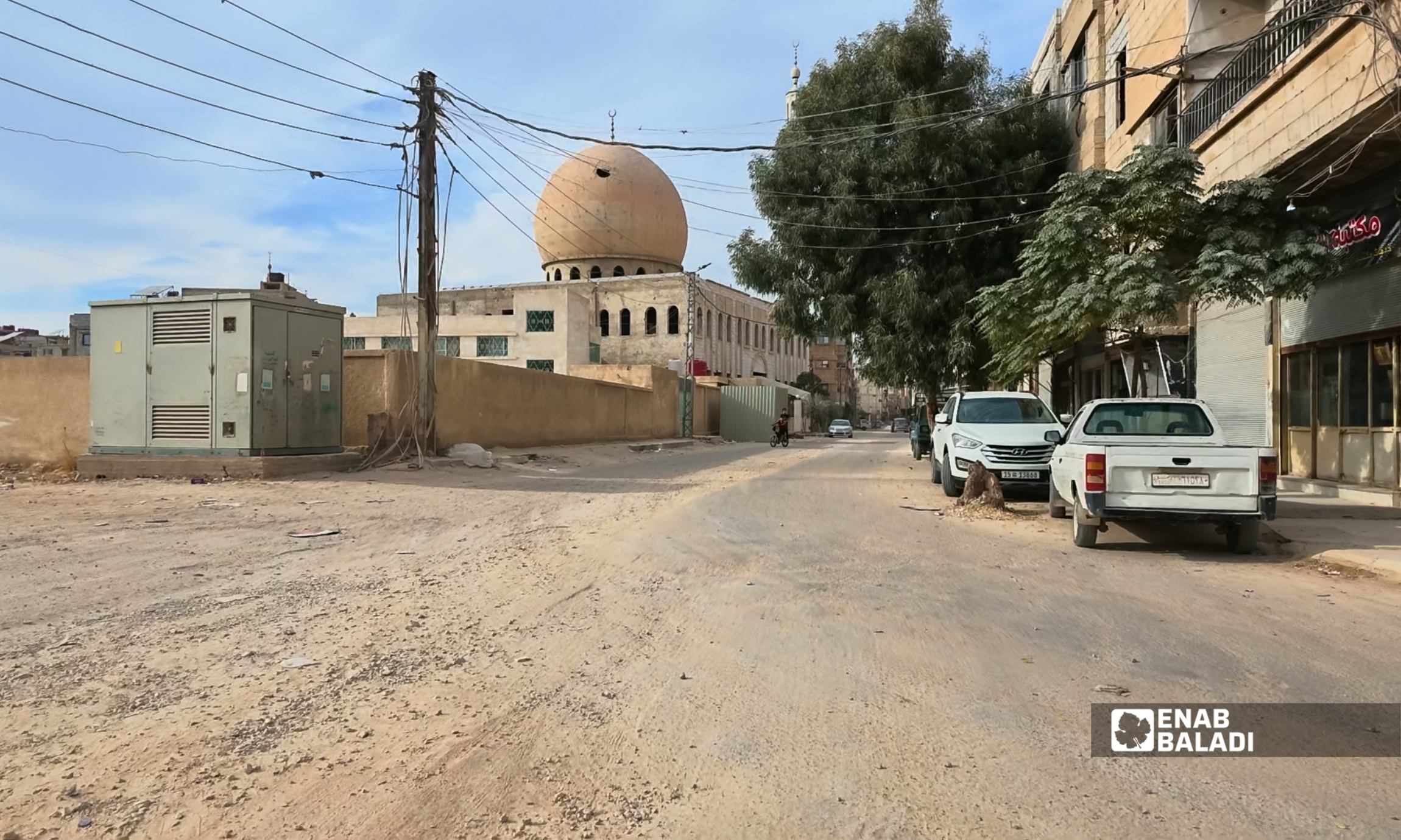 شارع الوحدة في داريا.. شكاوى من الحفر والغبار والبلدية تنتظر استقرار الطريق 19 حفر في شارع الوحدة بمدينة داريا