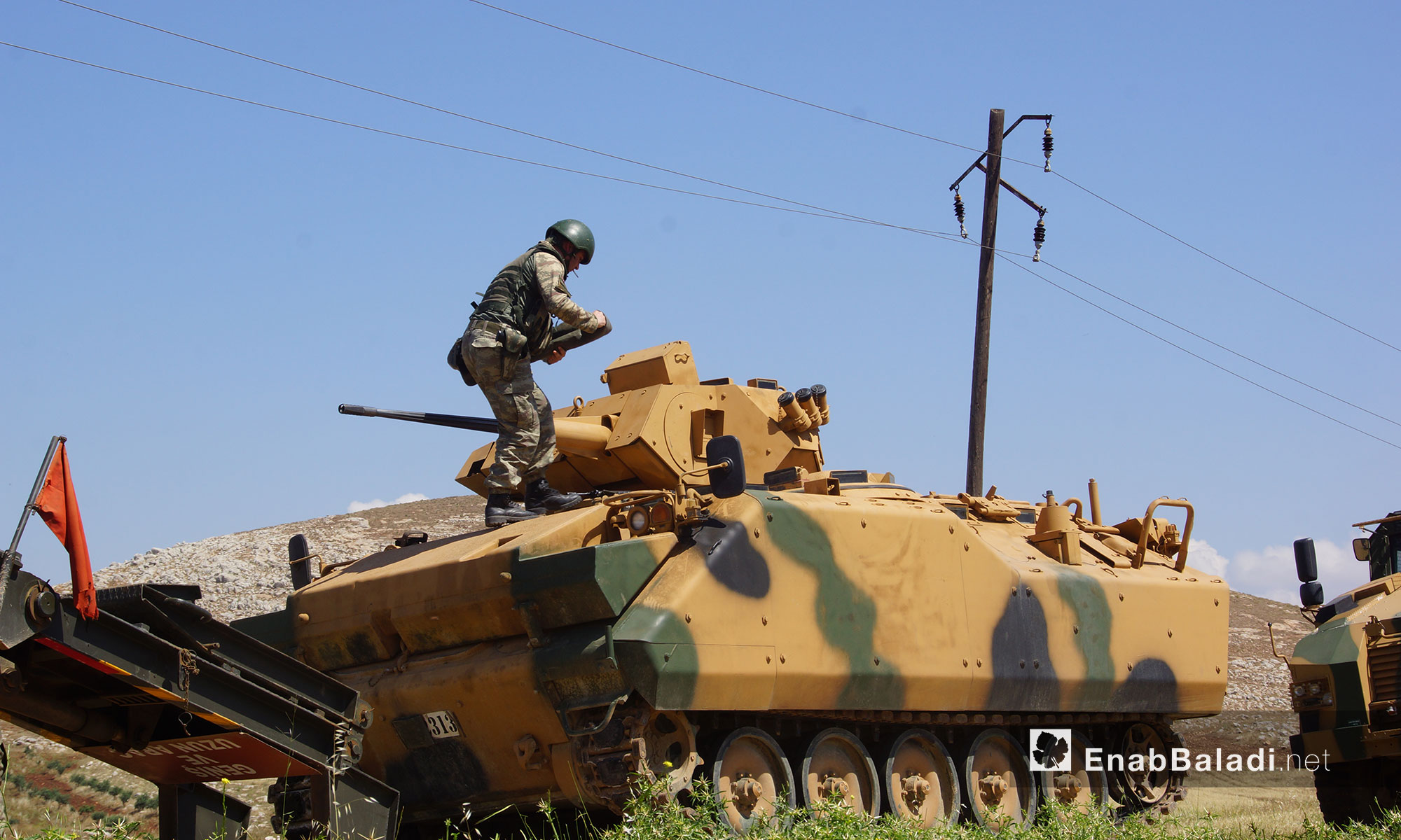 Turkish forces are positioning in the town of Shair al-Maghar in the Shashabo Mountain in the western countryside of Hama – May 14. 2018 (Enab Baladi)