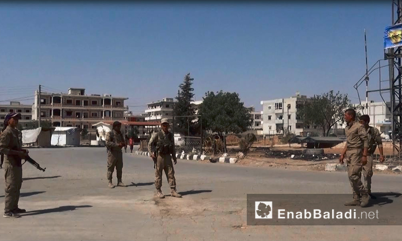 Troops under the “Syrian Democratic Forces” inside the city of Manbij – August 15, 2016 (Enab Baladi)