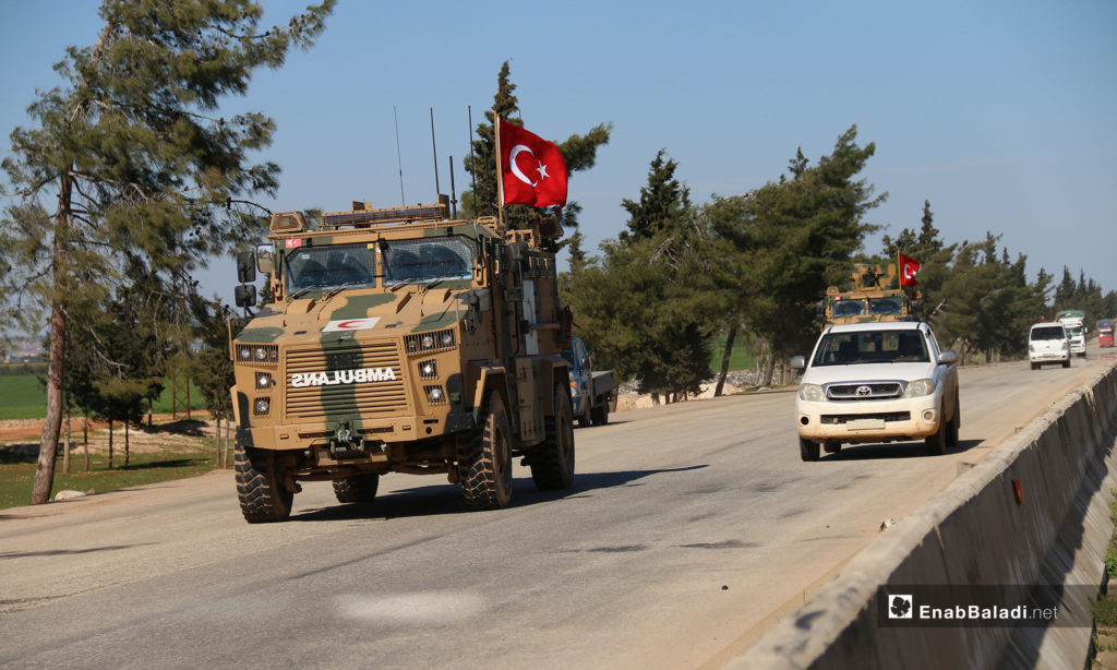 A Turkish patrol’s passage through Idlib governorate, hours after it entered the demilitarized zone under a Russian deal – March 8, 2019 (Enab Baladi)