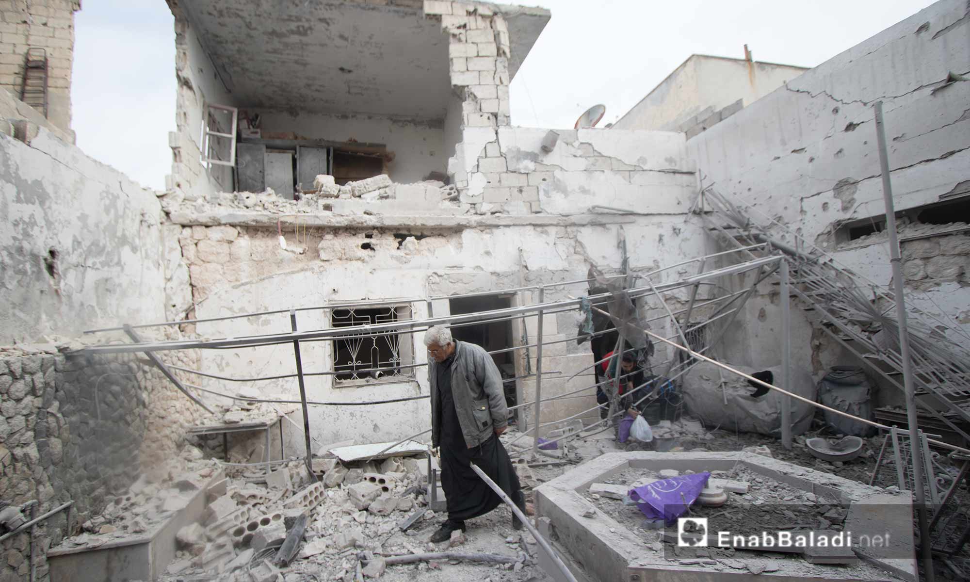 The destruction caused  by aerial shelling of residential neighborhoods and service centers in the city of Saraqib, eastern Idlib – March 10, 2019 (Enab Baladi)