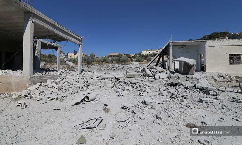 Destruction inflicted upon the town of Kafar Aweed, southern Idlib, by the Syrian-Russian warplanes – August 26, 2019 (Enab Baladi)
