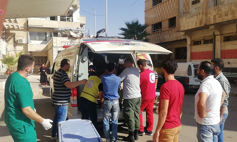 Transporting the wounded to Daraa’s National Hospital on 31 August 2019 (Firas al-Ahmad Sama TV correspondent)