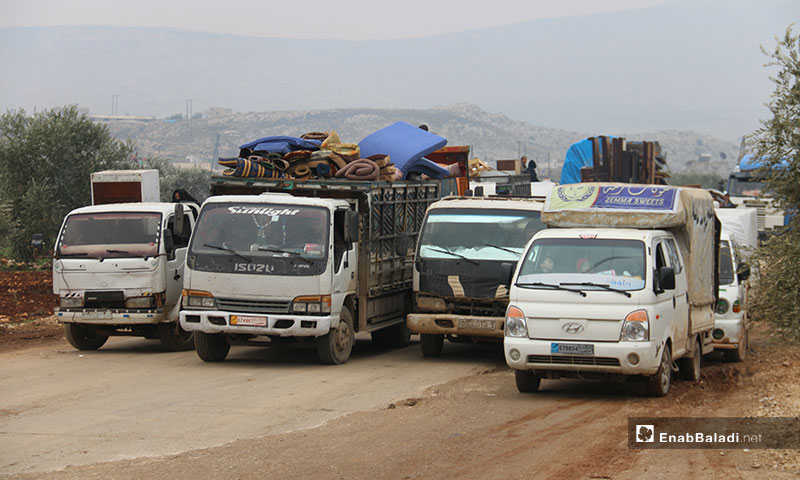 Hundreds of families from the western countryside of Aleppo have been displaced to the cities of Afrin and Azaz to escape the bombing - 18 January 2020 (Enab Baladi)
