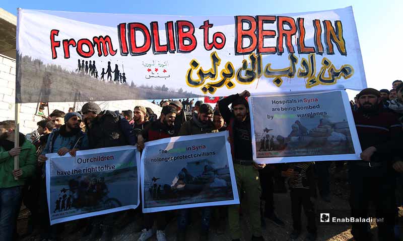 Syrian protesters in “From Idlib to Berlin” campaign on the Syrian-Turkish border - 2 February 2020 (Enab Baladi)