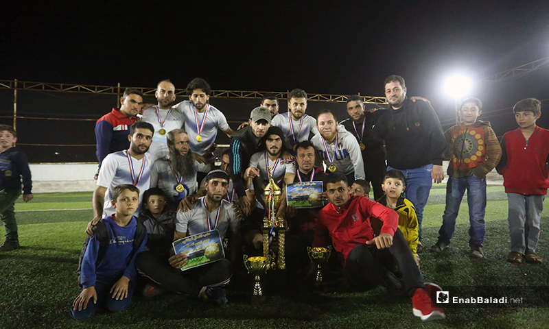 Honoring the teams of Deir Hassan and Akrabat for winning the first and second place in the final match of the North Stars League in Kah stadium in Idlib – 03 May 2020 (Enab Baladi)