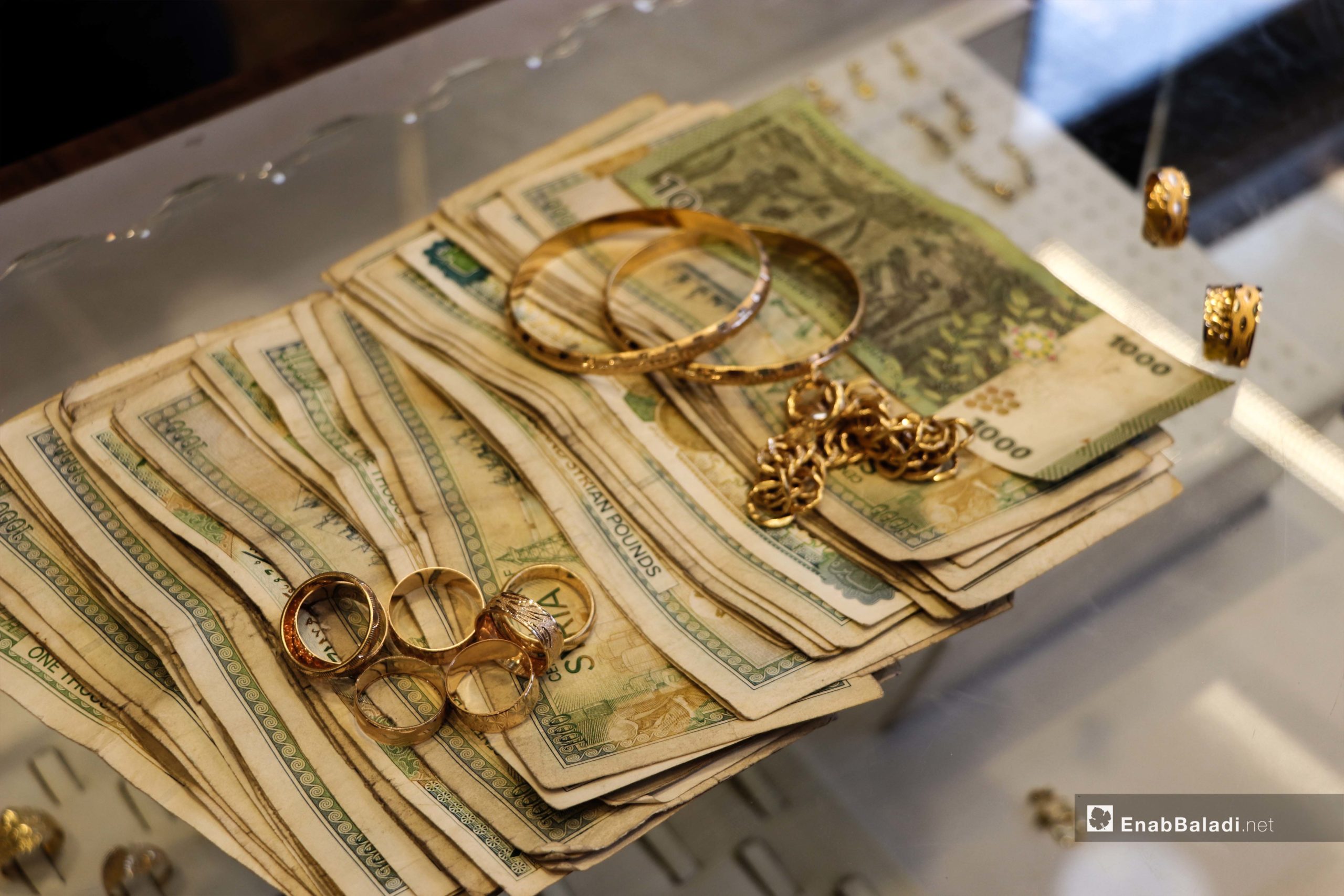 Gold jewellery and money exchange shops in al-Bab city in northern Aleppo countryside – 04 June 2020 (Enab Baladi – Asim Melhem)