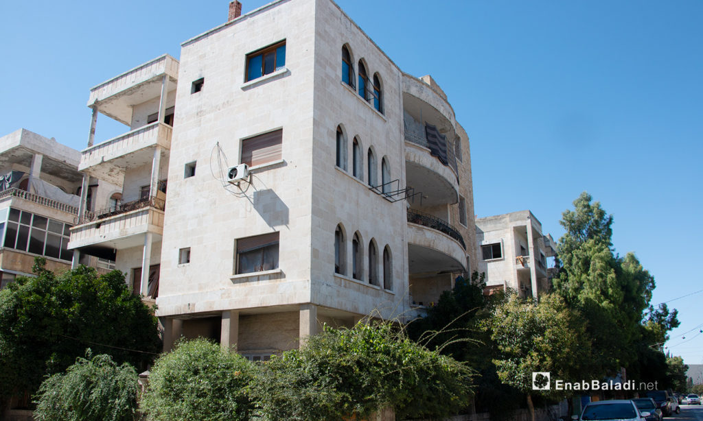 A residential building in one of Idlib's neighborhoods - 14 July 2020 (Enab Baladi / Anas al-Khouli)
