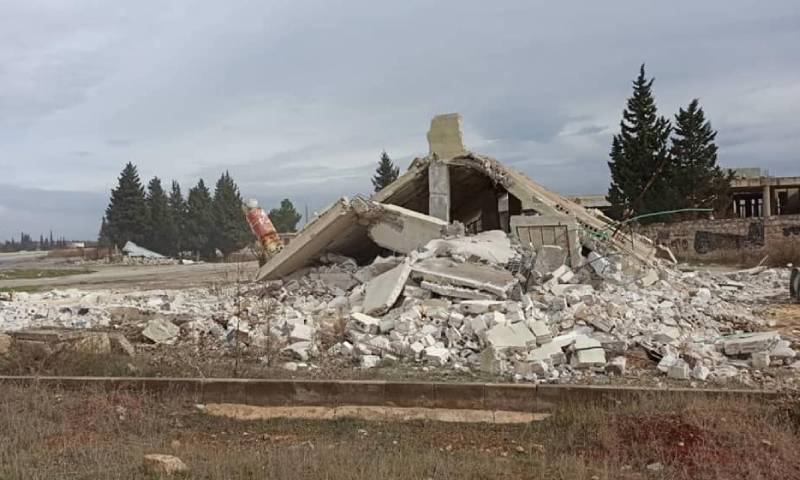 Demolition of building violations in the al-Zarba town (Aleppo governorate)