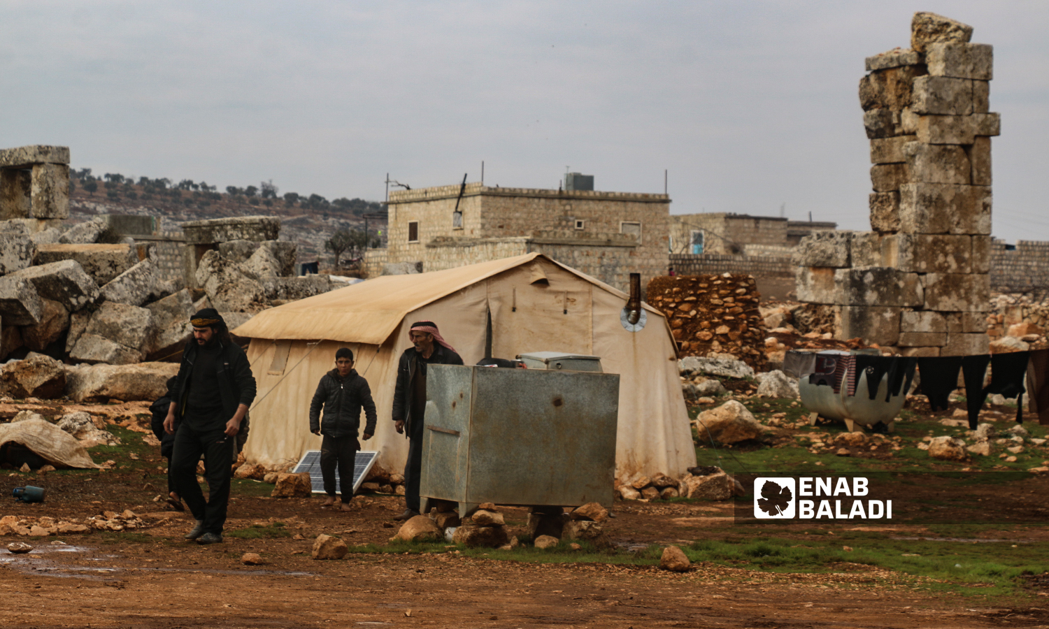 Displaced Syrians had their tents set up in the ancient Sarjableh area in the northern countryside of Idlib governorate - 22 January 2022 (Enab Baladi / Iyad Abdul Jawad)
