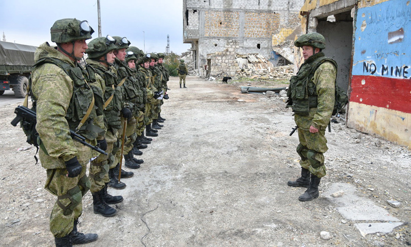 A patrol of Russian military police in Aleppo city (Sputnik)