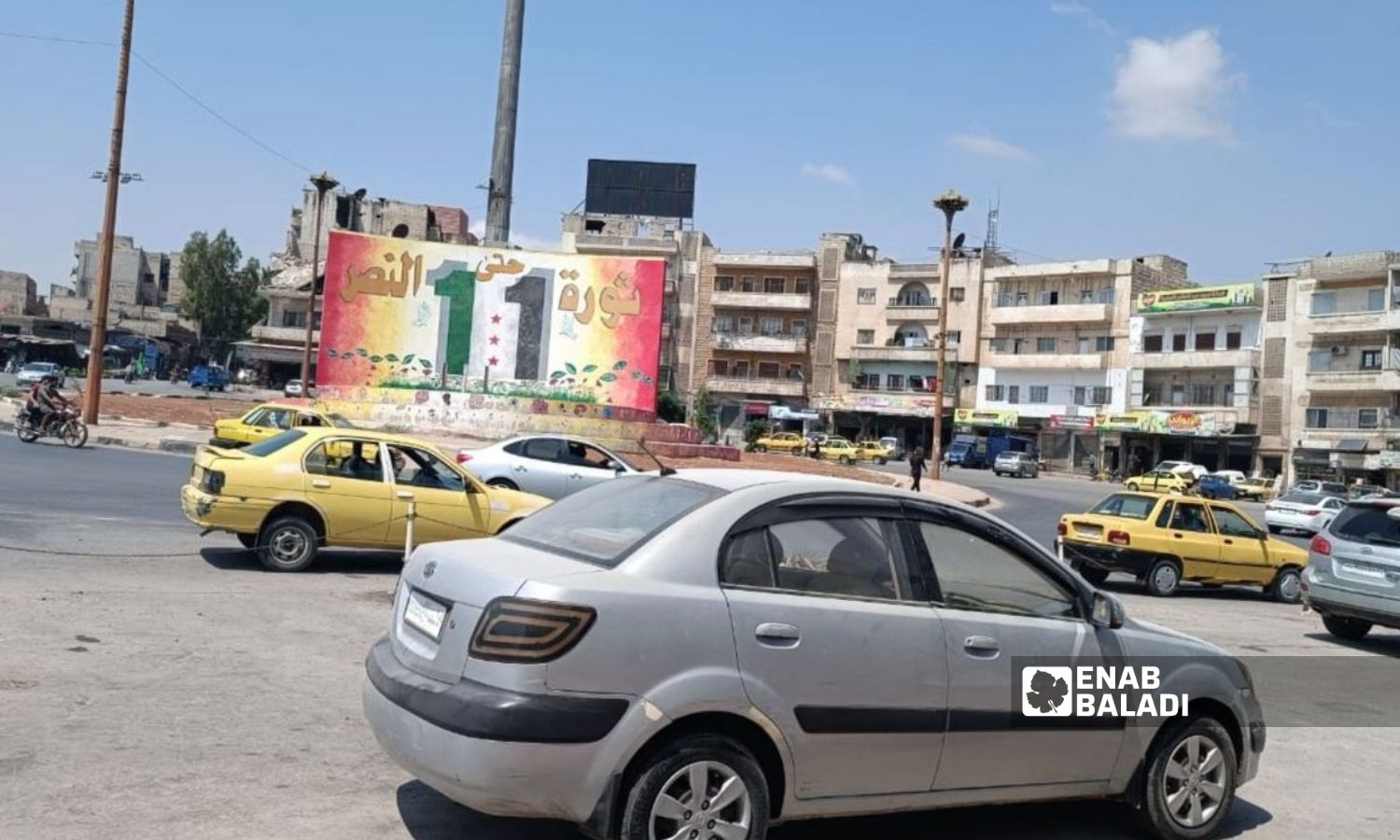 Al-Mihrab roundabout of Idlib’s city center - October 2022 (Enab Baladi / Huda al-Kulaib)