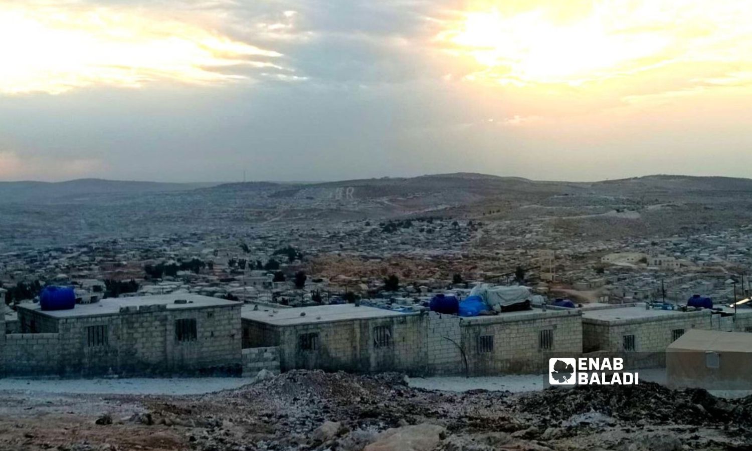 Mashhad Rouhin IDP camps in Idlib (Enab Baladi)