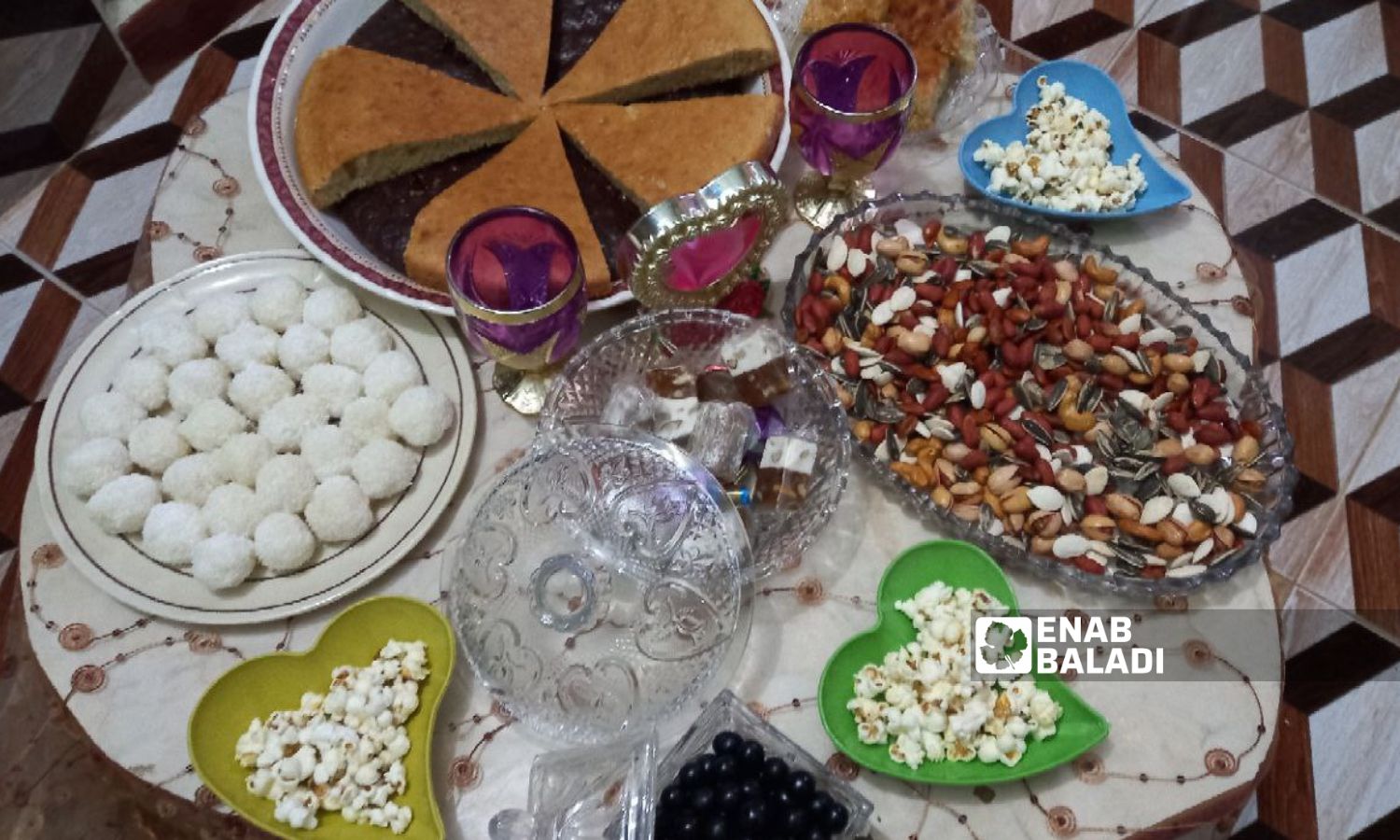 Varieties of home-prepared food in Daraa governorate (Enab Baladi)