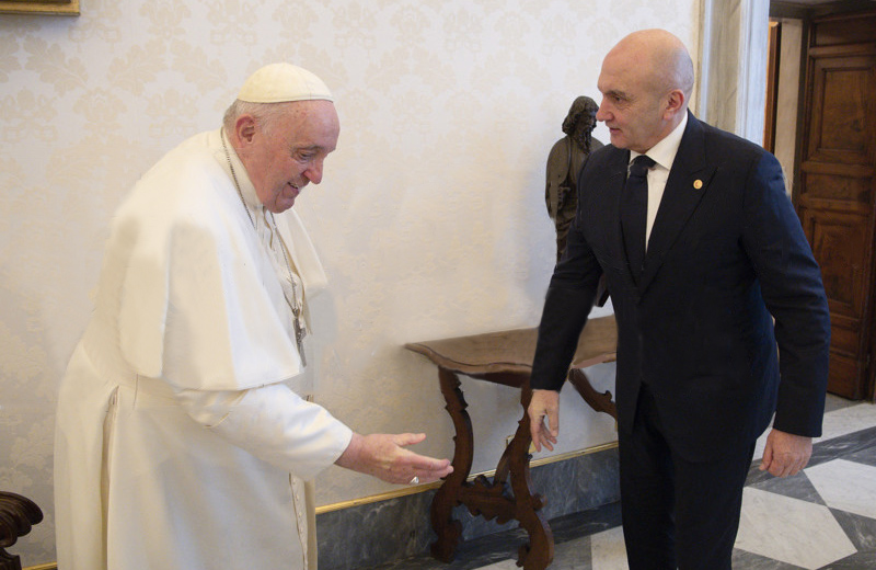 Pope Francis receives Khaled Hboubati - January 28, 2023 (SARC)