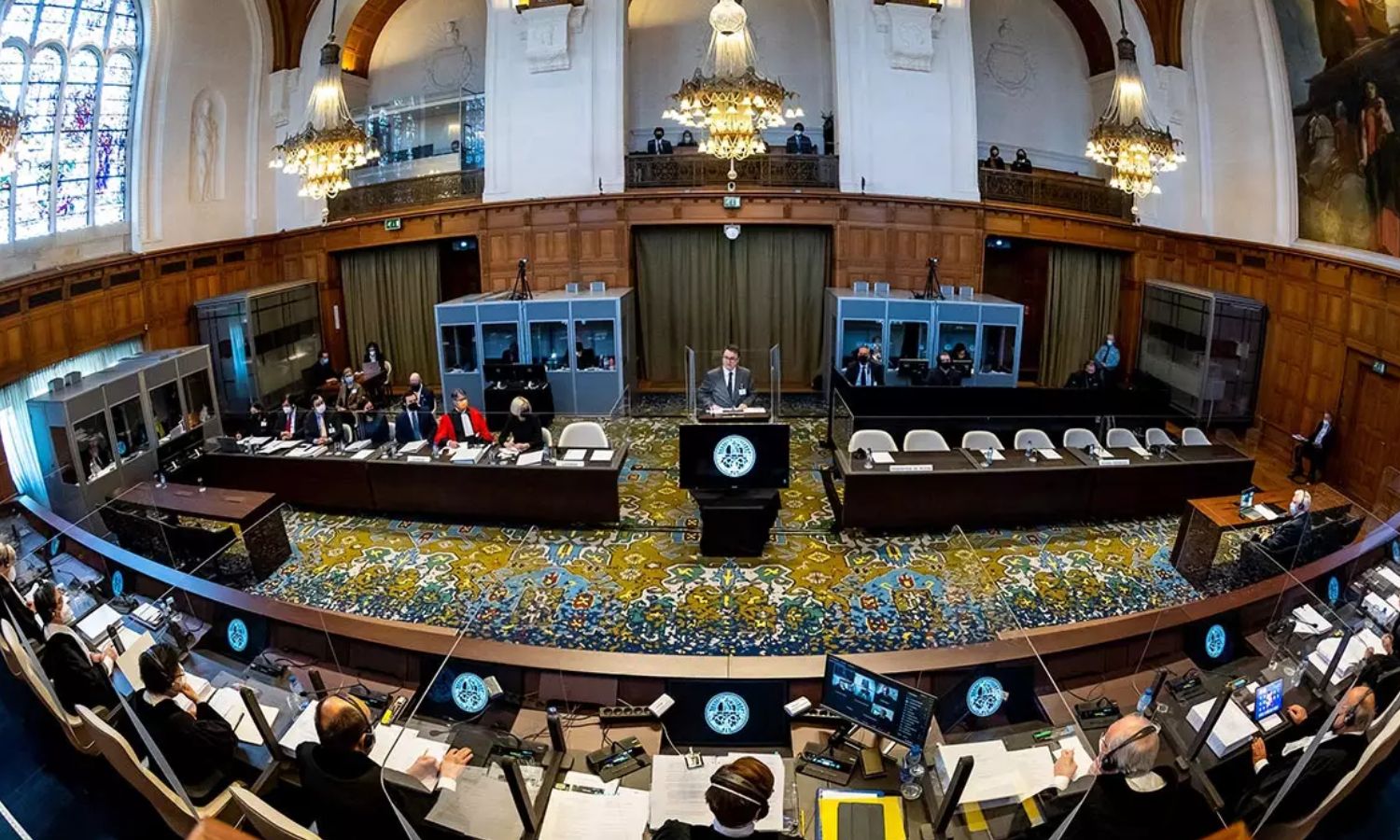 An emergency oral discussion held by the International Court of Justice based on Ukraine’s requests after the Russian military intervention - March 2022 (CIJ_ICJ)