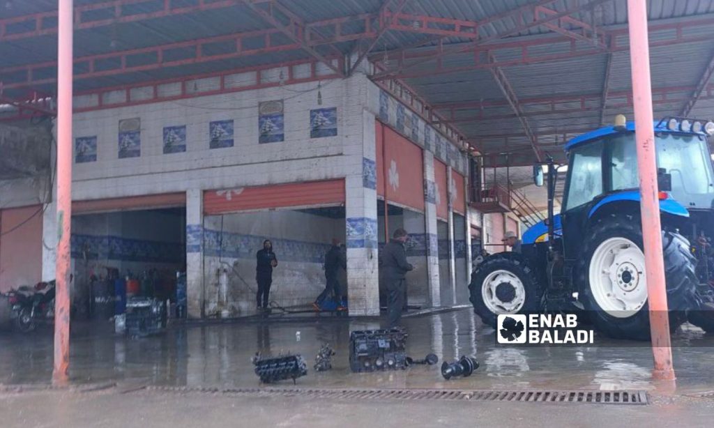 Agricultural machinery maintenance workshop in the northeastern city of Qamishli - May 17, 2023 (Enab Baladi/Majd al-Salem)