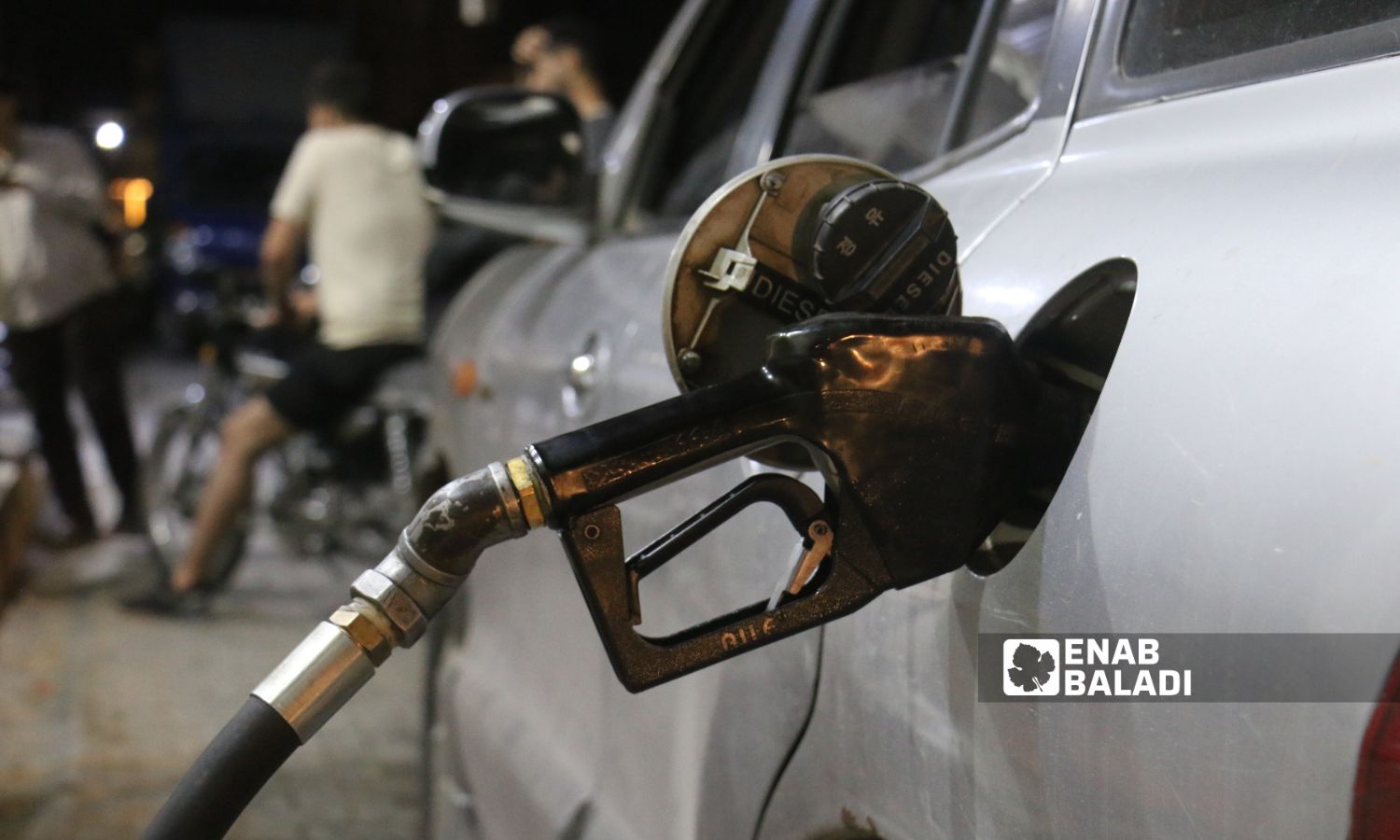 Fuel prices increased in Azaz with the decline in the exchange rate of the Turkish lira in July 2023 (Enab Baladi/Dayan Junpaz)