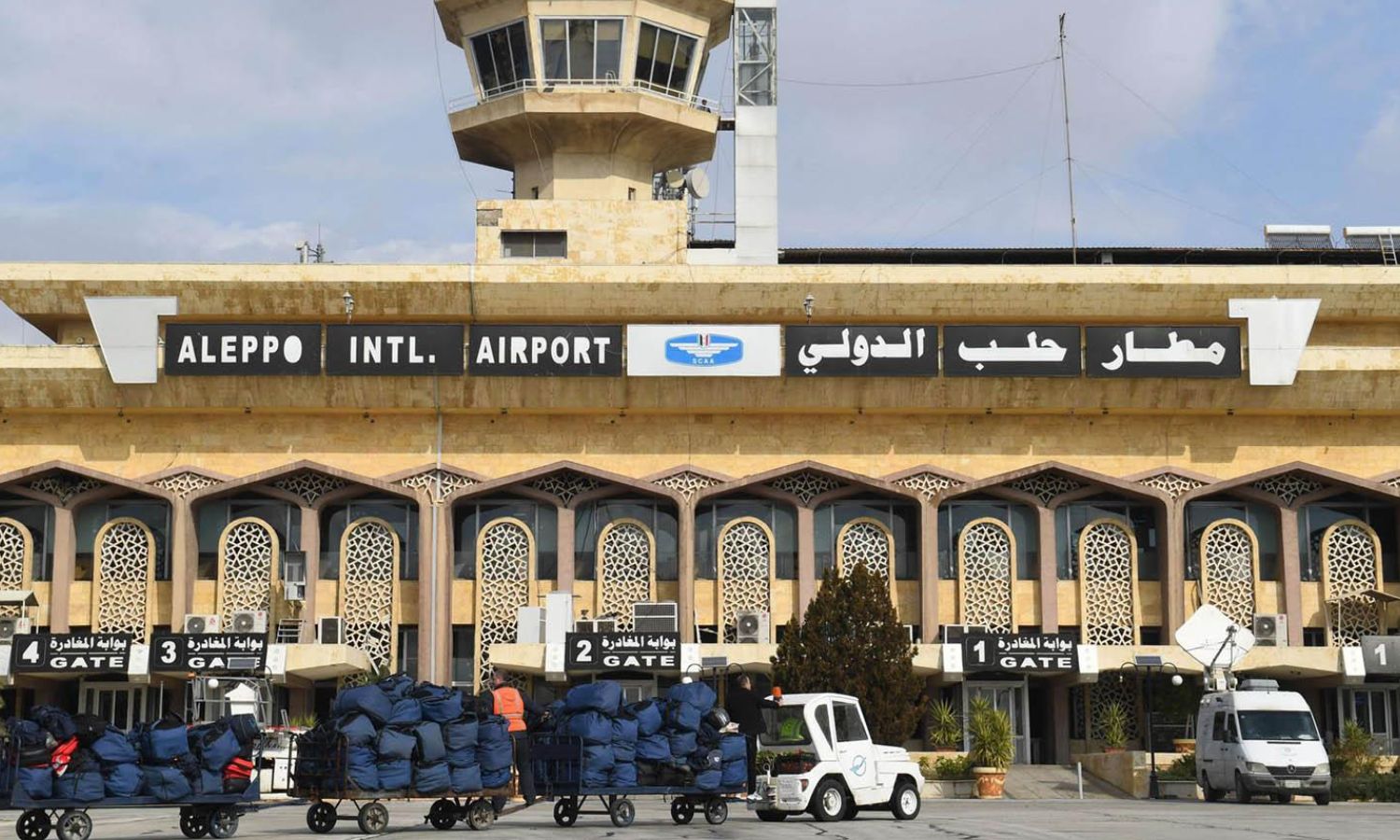 لماذا يتجاهل النظام السوري مطار حلب؟