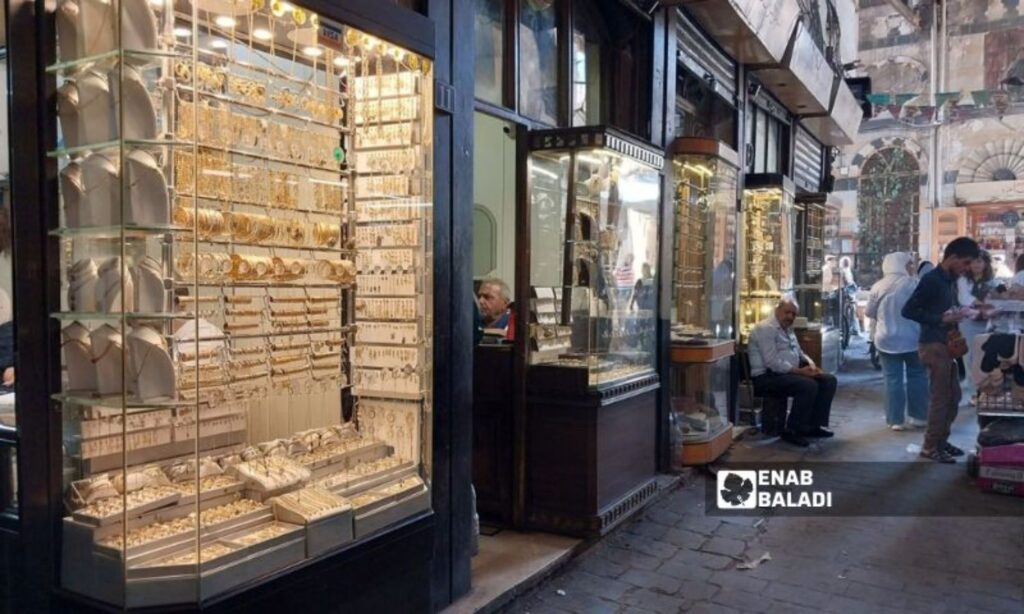Jewelers’ shops in the traditional al-Hamidiyah bazaar in Damascus - July 27, 2023 (Enab Baladi/Sarah al-Ahmad)