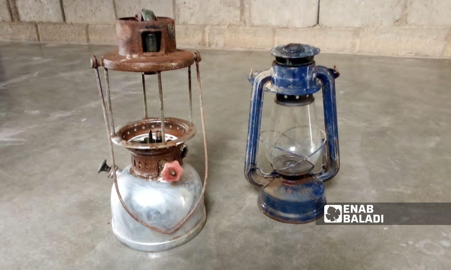 Old lighting methods used in the city of Deir Ezzor - October 13, 2023 (Enab Baladi/Obadah al-Sheikh)