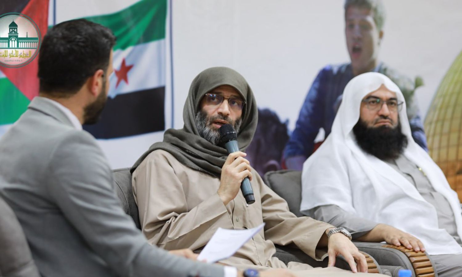In the center, the head of the Fatwa Council of Hayat Tahrir al-Sham, which holds military control in Idlib, Abd al-Rahim Atoun - October 22, 2023 (HTS’ Fatwa Council)