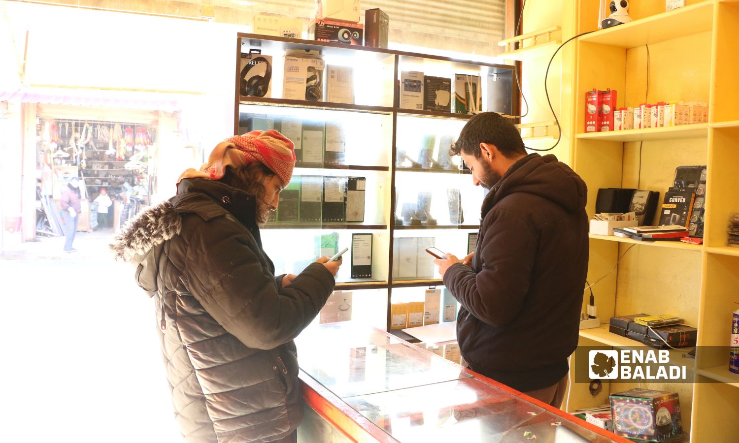 Stagnation in the phone market in Ras al-Ain - January 28, 2024 (Enab Baladi)