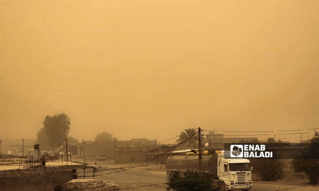 The skies over Deir Ezzor countryside in eastern Syria - April 29, 2024 (Enab Baladi/Obadah al-Sheikh)