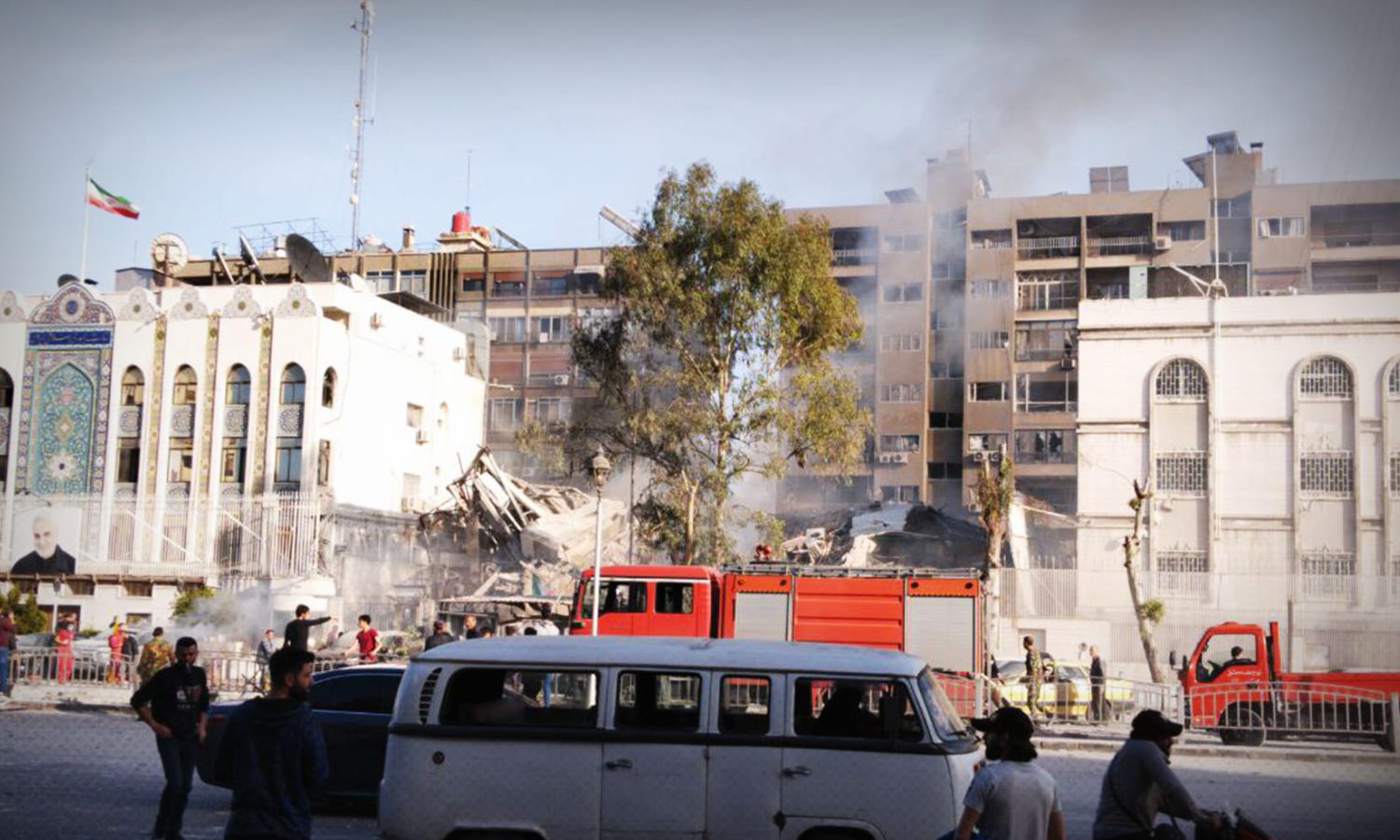 The aftermath of an Israeli airstrike targeting a building adjacent to the Iranian embassy in Damascus - April 1, 2024 (Sham FM)