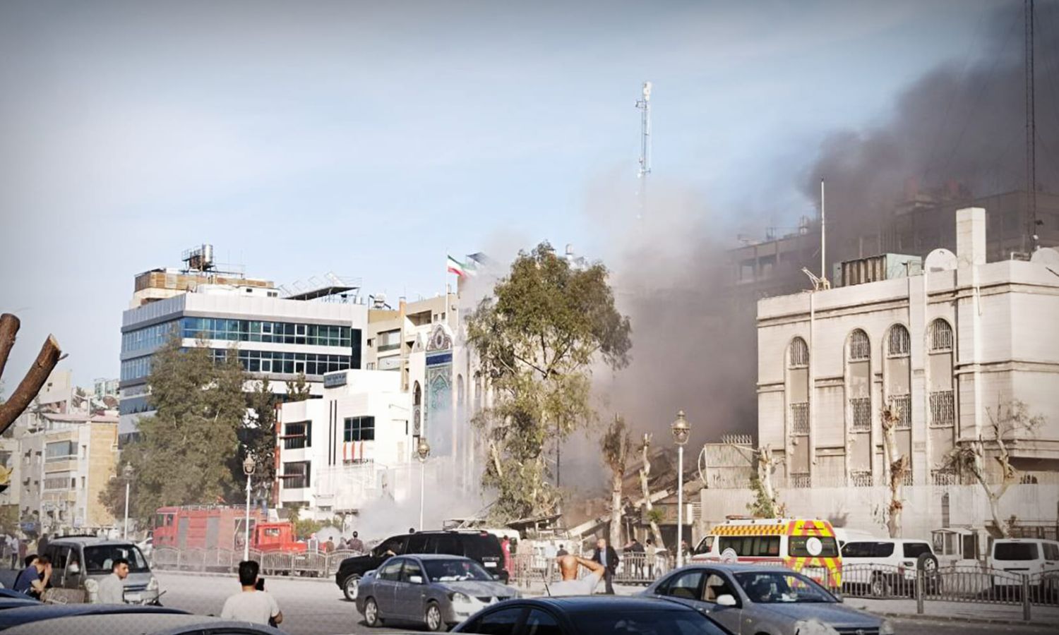 The aftermath of an Israeli airstrike targeting a building adjacent to the Iranian embassy in Damascus - April 1, 2024 (Sham FM)