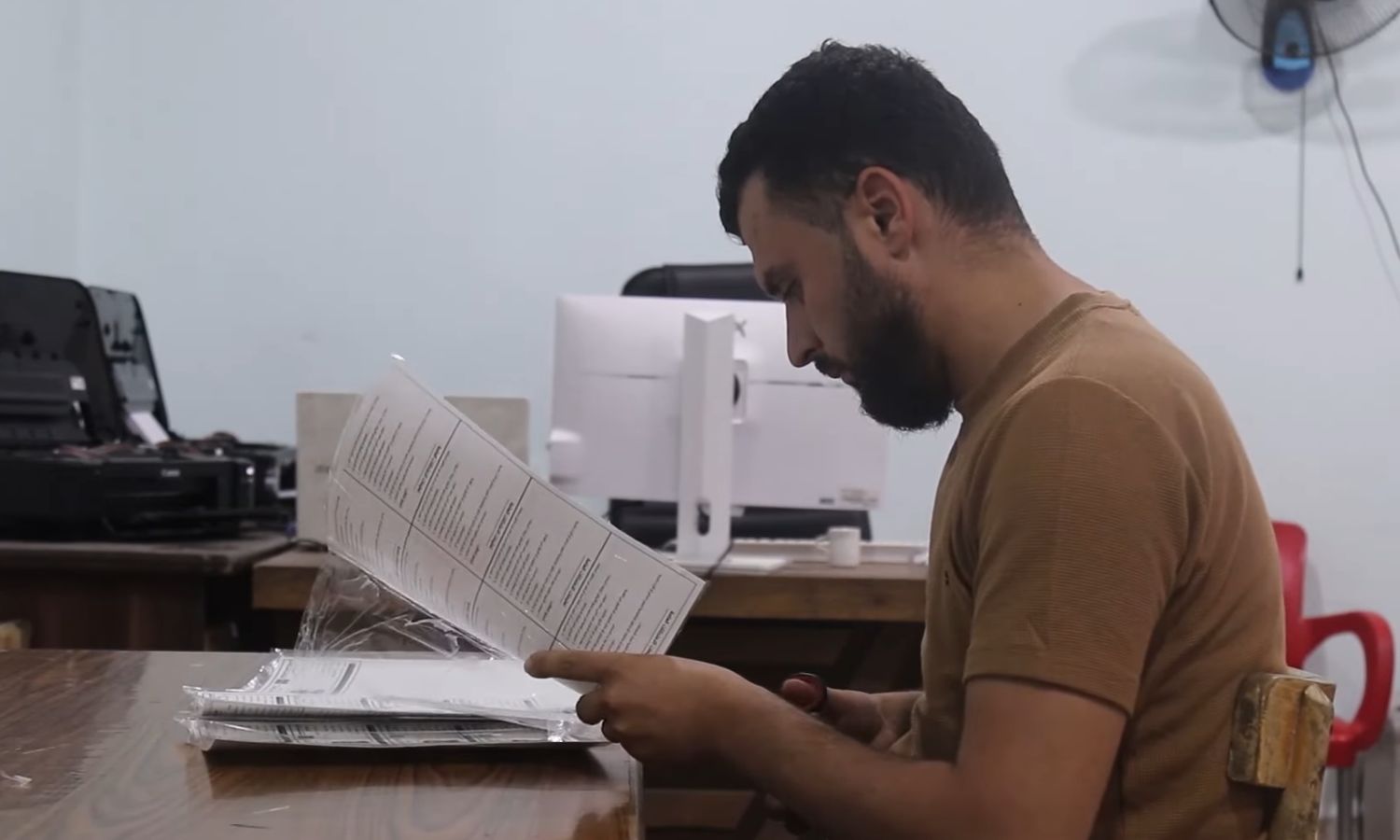 Preparation of exam cards for basic and secondary education students in Idlib - June 4, 2024 (Directorate of Education in Idlib)