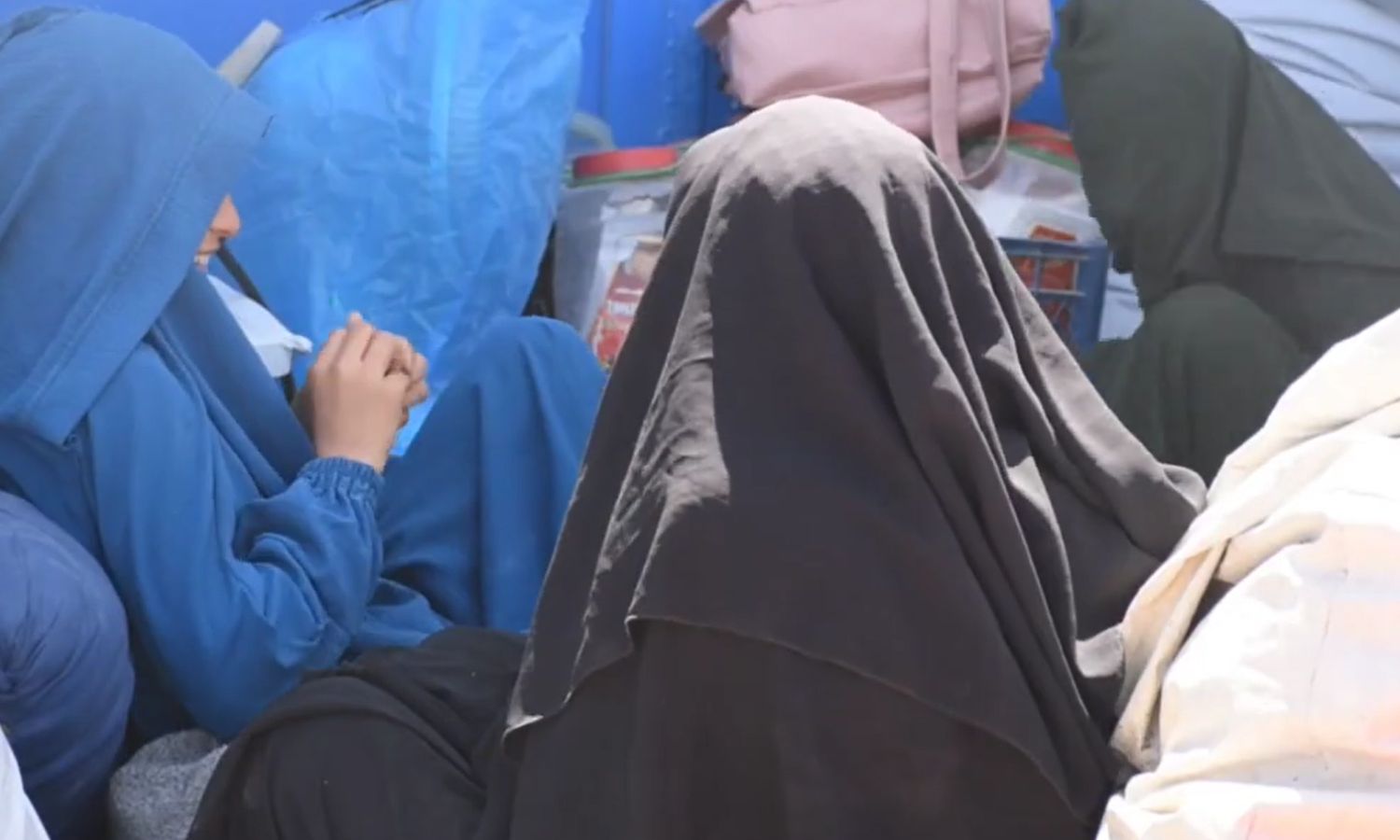 Families from Deir Ezzor before their departure from al-Hol camp - July 28, 2024 (AANES/Screenshot)