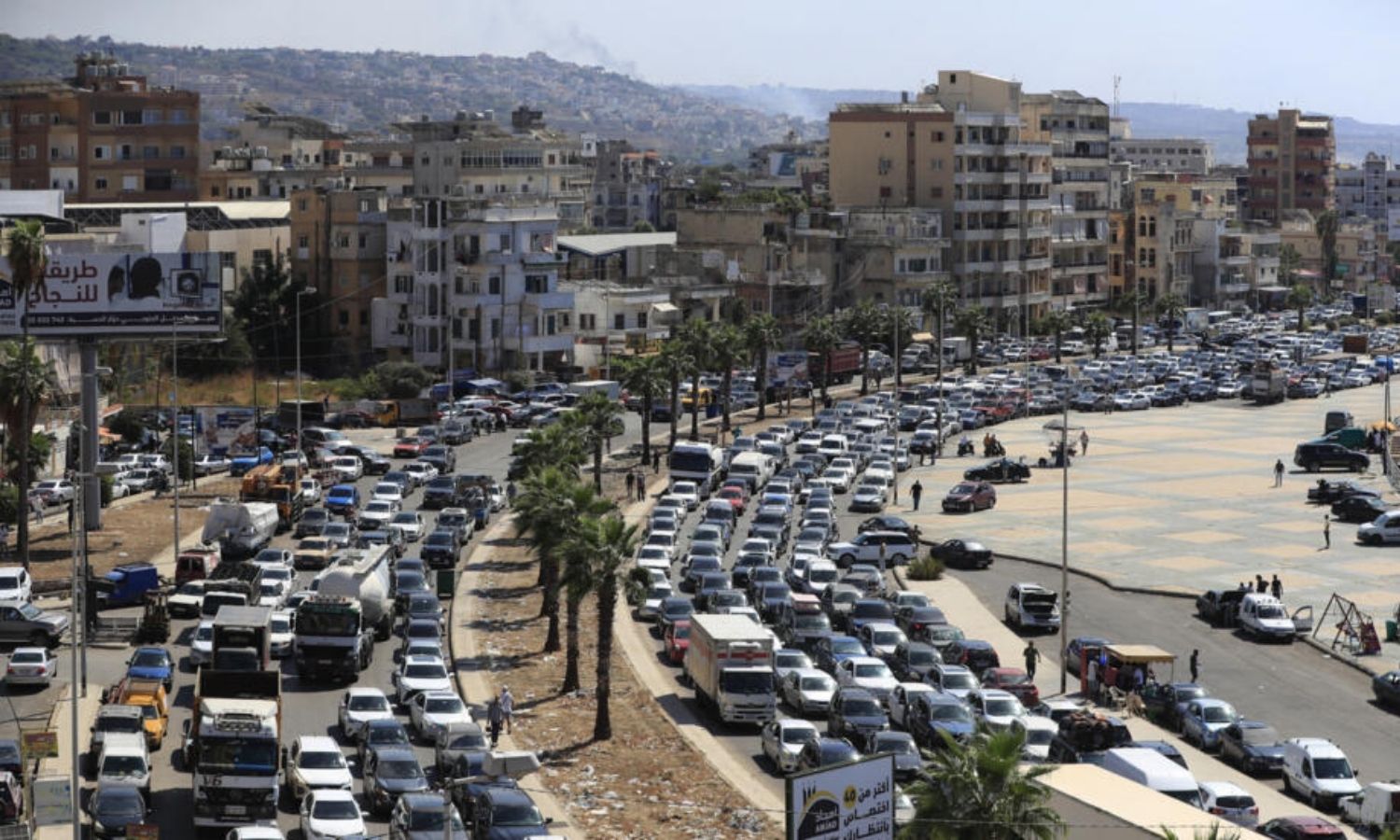 Heavy traffic in the city of Sidon, Lebanon, as residents flee from southern villages amid ongoing Israeli airstrikes - September 23, 2024 (AP/Mohammed Zaatari)