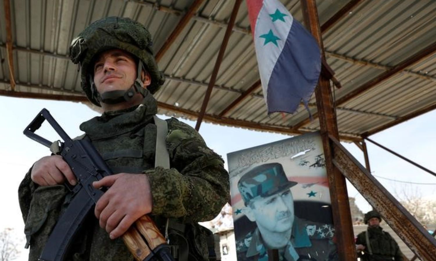 A Russian soldier at a checkpoint near Damascus - March 2, 2018 (Reuters)
